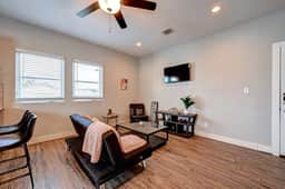 FIFA World Cup | Cozy 2BR Houston Apt + Parking