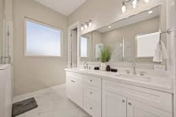 Stylish Home w/ Yard - Minutes from Houston Dwtn