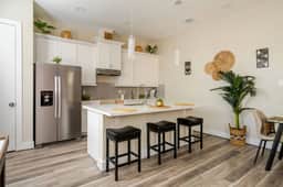 Family Escape w/ Game Table & Cozy Stay