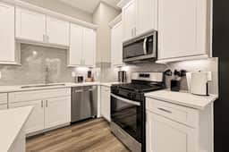 Charming Downtown 3BR Cozy Family Escape
