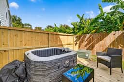 FIFA World Cup | 3BR Houston + HOT TUB | Sleeps 6
