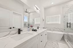 Perfect for Family Stays 3BR near Downtown w/ Yard