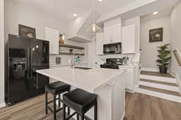 Modern Home with Parking - 18 mi from HOU Airport