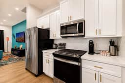Cali Dreamin' Retreat | Modern 3BR Houston Home