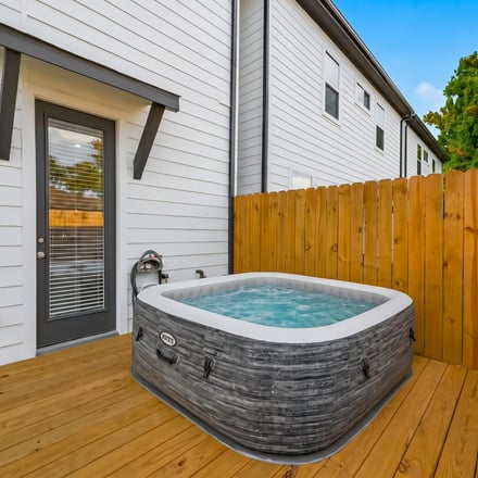 Private hot tub on the patio