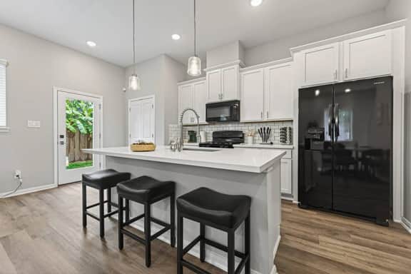 FIFA World Cup | Cozy Downtown 3BR + Free Parking