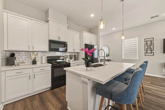 FIFA World Cup | NEW 3BR Houston Townhome + Garage