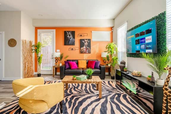 Family Escape w/ Game Table & Cozy Stay