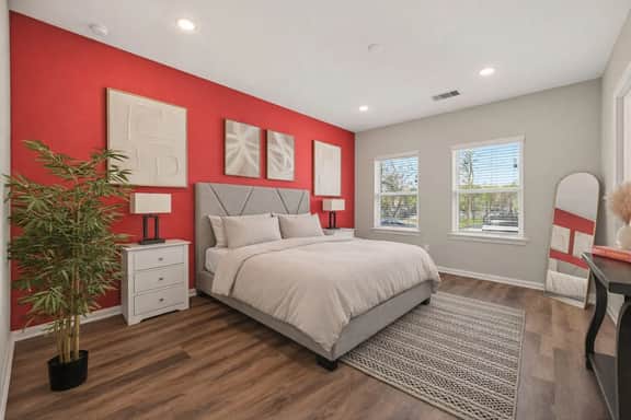 Convenient 3BR 9 mins from Dwtn Houston w/ Parking