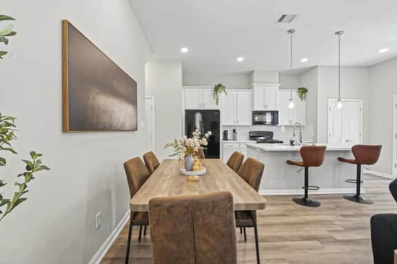 Peaceful Houston Home with Parking near Downtown