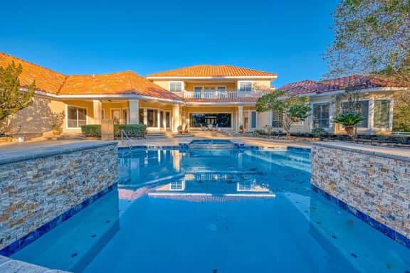 Luxury Tuscan Style Villa