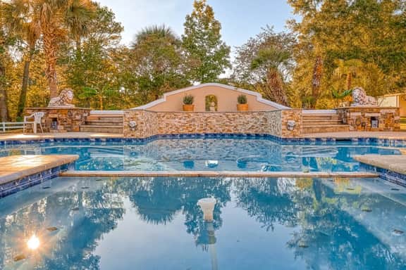 Luxury Tuscan Style Villa