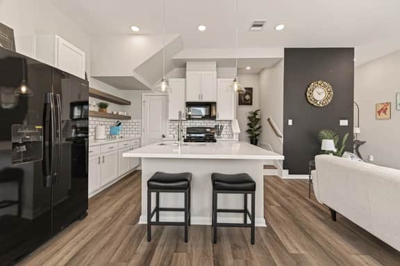 Modern Home with Parking - 18 mi from HOU Airport