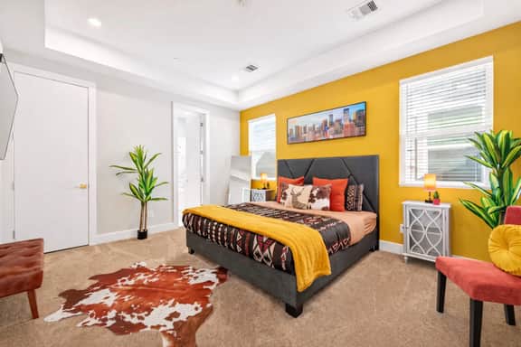 Texas-Style 3BR Houston + Games
