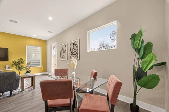 FIFA World Cup | Urban Houston 3BR Townhome + King