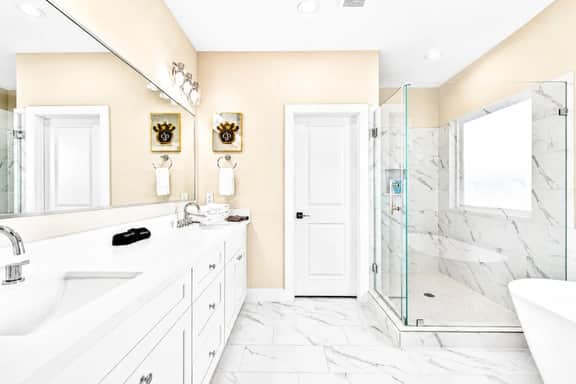 Charming 3BR with Parking 20 mins from NRG Stadium