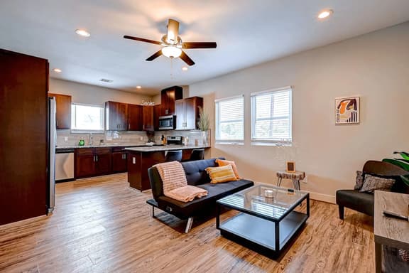 FIFA World Cup | Cozy 2BR Houston Apt + Parking