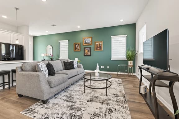 FIFA World Cup | Designer 3BR Retreat + Yard