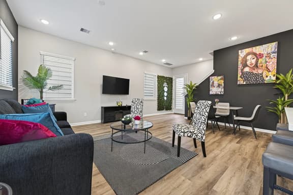 3BR Houston Pop Art Stay with Free Parking & Yard